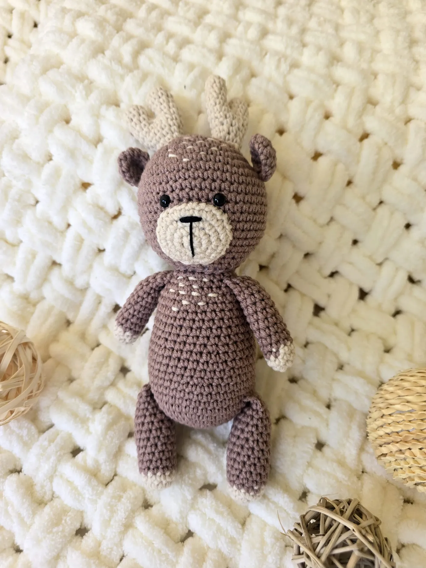 Gehäkeltes Reh Kuscheltier Handgemacht – Amigurumi Waldtier Baumwolle